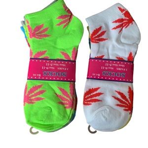 6 pack Weed Print Socks. Womens NWT